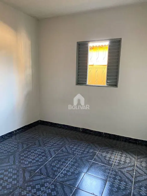 Foto 7 de Kitnet com 2 quartos para alugar, 80m2 em Setor Rodoviário, Itumbiara - GO