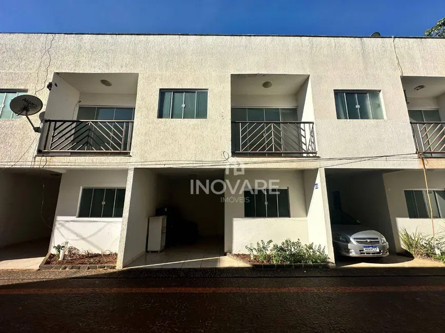 Apartamento com 2 quartos para alugar, 80m2 em Itumbiara - GO - imagem 2 Foto 2 de Apartamento com 2 quartos para alugar, 80m2 em Itumbiara - GO