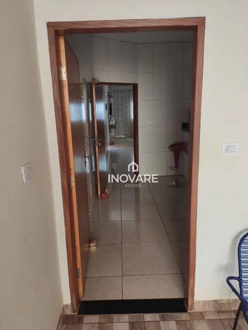 Foto 6 de Casa com 3 quartos à venda, 300m2 em Arapora - MG