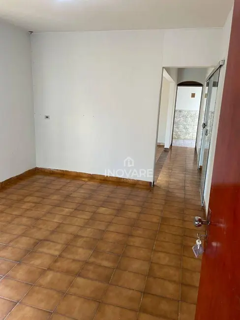 Foto 8 de Casa com 3 quartos à venda, 360m2 em Setor Anhanguera, Itumbiara - GO