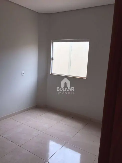 Kitnet com 1 quarto para alugar, 300m2 em Itumbiara - GO - imagem 6 Foto 6 de Kitnet com 1 quarto para alugar, 300m2 em Itumbiara - GO