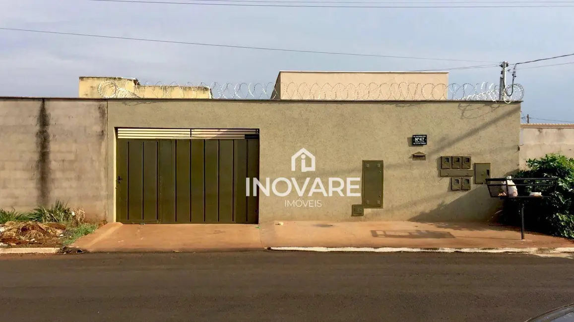 Kitnet com 1 quarto para alugar, 300m2 em Itumbiara - GO - imagem 1 Foto 1 de Kitnet com 1 quarto para alugar, 300m2 em Itumbiara - GO