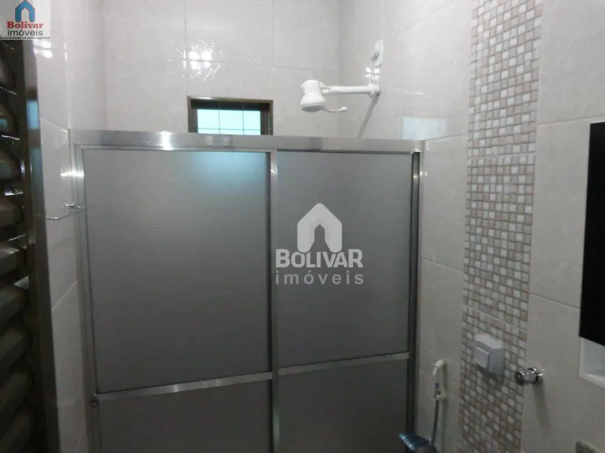 Foto 9 de Casa com 2 quartos para alugar, 180m2 em Itumbiara - GO
