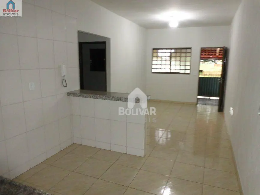 Foto 7 de Casa com 2 quartos para alugar, 180m2 em Itumbiara - GO