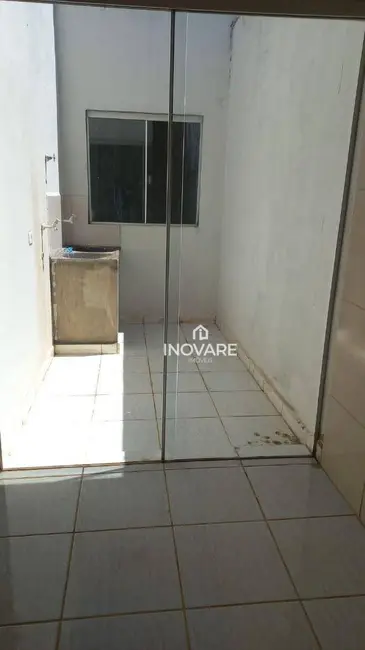 Kitnet com 2 quartos para alugar, 50m2 em Jardim Leonora, Itumbiara - GO - imagem 6 Foto 6 de Kitnet com 2 quartos para alugar, 50m2 em Jardim Leonora, Itumbiara - GO
