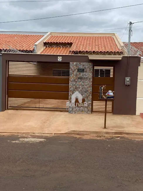 Foto 1 de Casa com 3 quartos para alugar, 180m2 em Jardim Liberdade, Itumbiara - GO