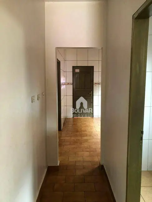Foto 8 de Casa com 3 quartos para alugar em Jardim América, Itumbiara - GO