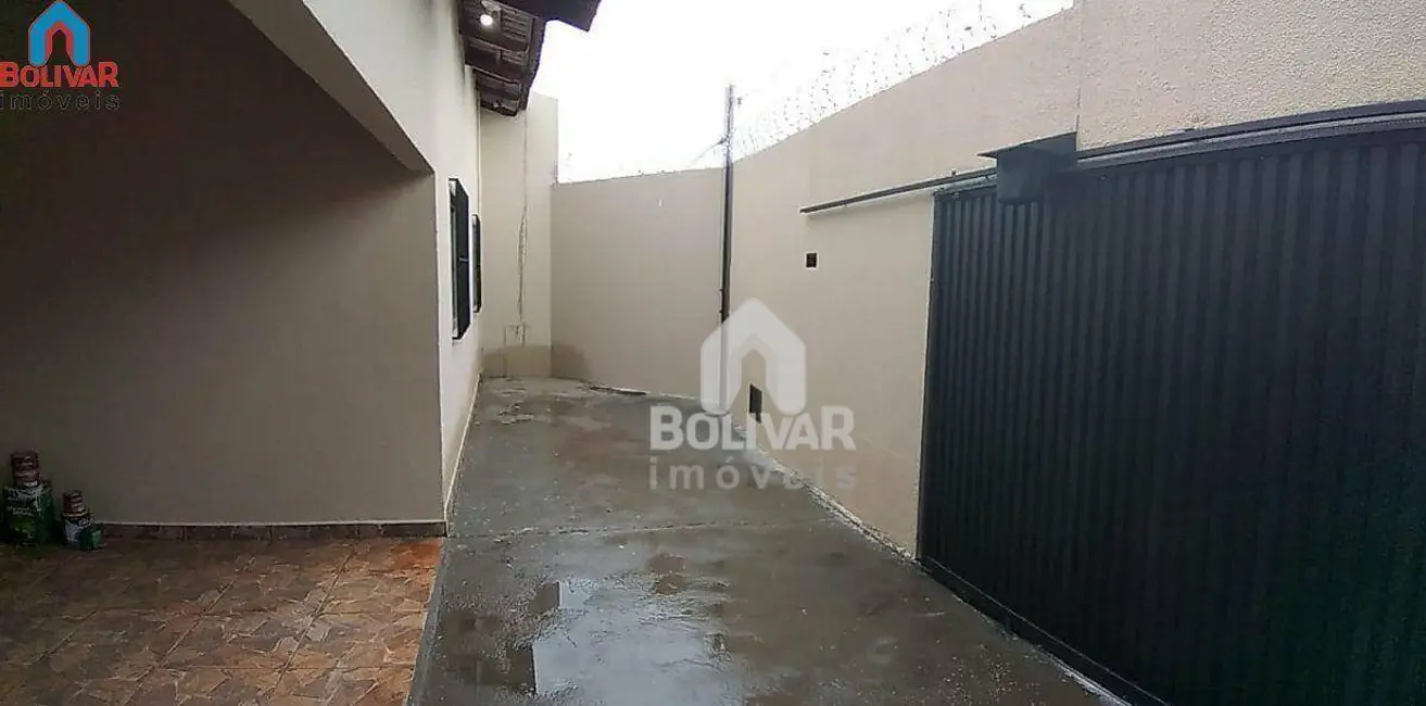 Foto 2 de Casa com 3 quartos para alugar, 150m2 em Jardim Liberdade, Itumbiara - GO