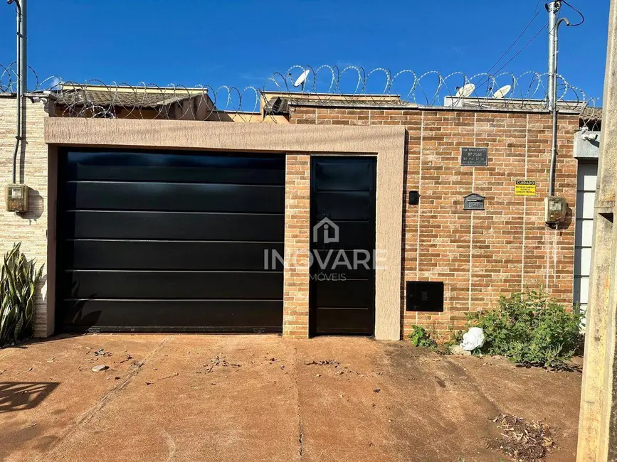 Foto 1 de Casa com 2 quartos à venda e para alugar, 180m2 em Setor Buritys, Itumbiara - GO