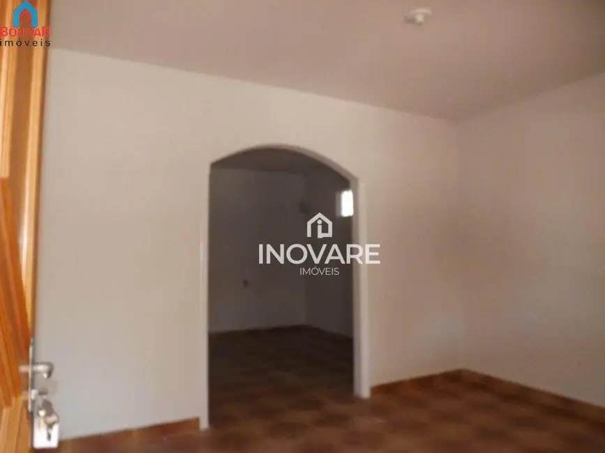 Casa com 4 quartos à venda, 271m2 em Itumbiara - GO - imagem 3 Foto 3 de Casa com 4 quartos à venda, 271m2 em Itumbiara - GO