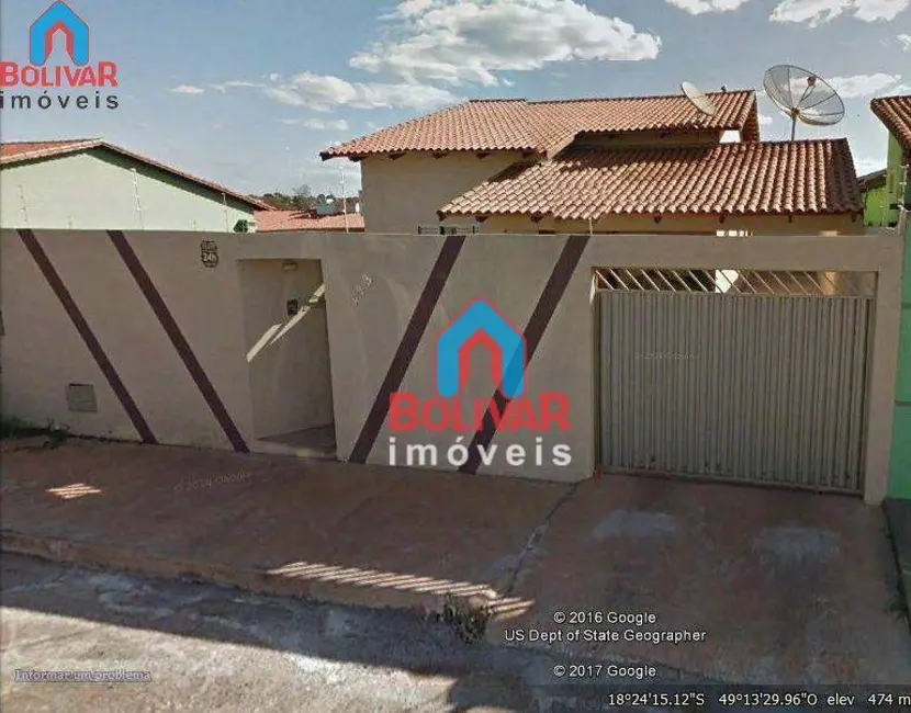 Foto 2 de Casa com 3 quartos à venda, 150m2 em Itumbiara - GO
