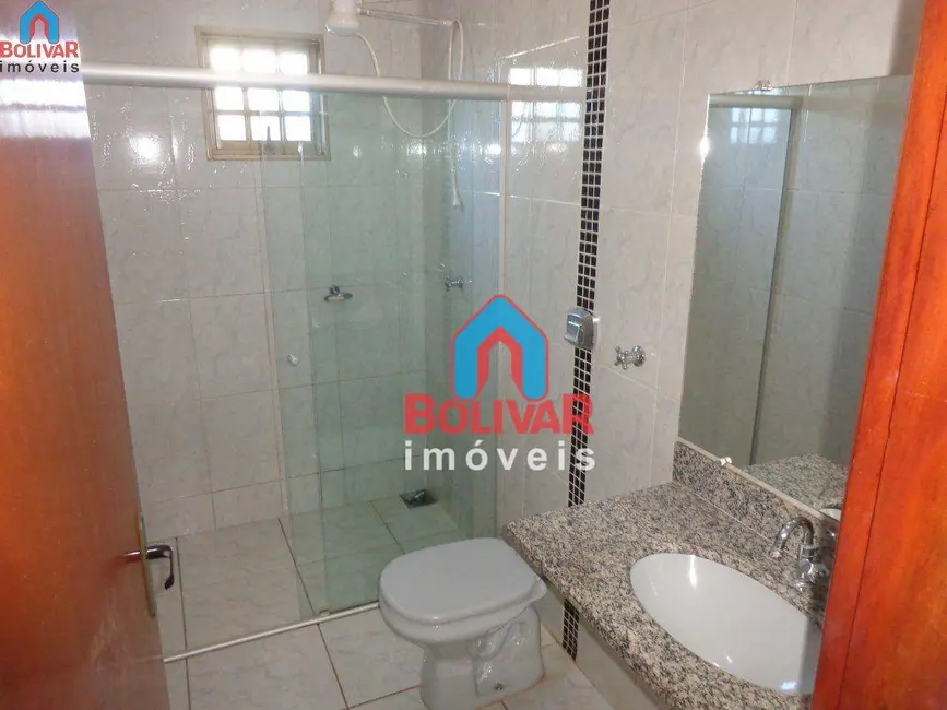 Casa com 3 quartos à venda, 150m2 em Itumbiara - GO - imagem 6 Foto 6 de Casa com 3 quartos à venda, 150m2 em Itumbiara - GO