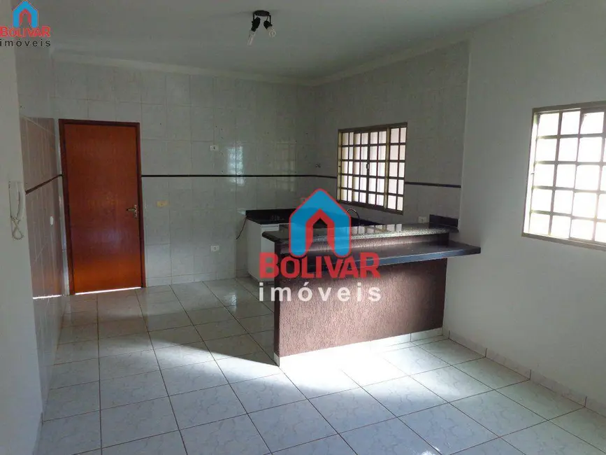 Casa com 3 quartos à venda, 150m2 em Itumbiara - GO - imagem 9 Foto 9 de Casa com 3 quartos à venda, 150m2 em Itumbiara - GO