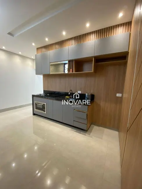 Foto 3 de Casa com 2 quartos para alugar, 250m2 em Jardim Liberdade, Itumbiara - GO