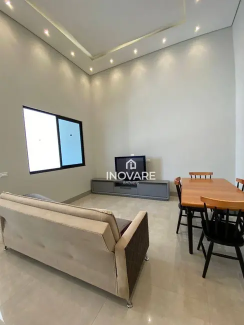 Foto 2 de Casa com 2 quartos para alugar, 250m2 em Jardim Liberdade, Itumbiara - GO