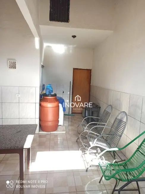 Casa com 2 quartos à venda, 360m2 em Setor Planalto, Itumbiara - GO - imagem 3 Foto 3 de Casa com 2 quartos à venda, 360m2 em Setor Planalto, Itumbiara - GO