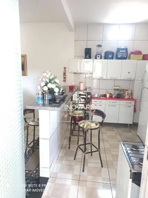 Casa com 2 quartos à venda, 360m2 em Setor Planalto, Itumbiara - GO - imagem 5 Foto 5 de Casa com 2 quartos à venda, 360m2 em Setor Planalto, Itumbiara - GO