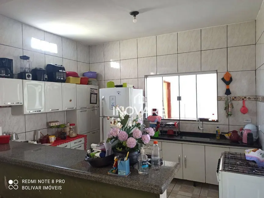 Casa com 2 quartos à venda, 360m2 em Setor Planalto, Itumbiara - GO - imagem 6 Foto 6 de Casa com 2 quartos à venda, 360m2 em Setor Planalto, Itumbiara - GO