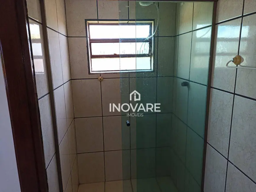 Casa com 3 quartos à venda, 300m2 em Jardim Leonora, Itumbiara - GO - imagem 7 Foto 7 de Casa com 3 quartos à venda, 300m2 em Jardim Leonora, Itumbiara - GO