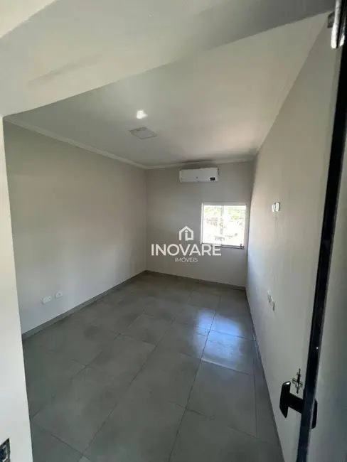 Foto 1 de Sala Comercial para alugar, 10m2 em Itumbiara - GO