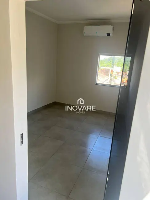Foto 3 de Sala Comercial para alugar, 10m2 em Itumbiara - GO