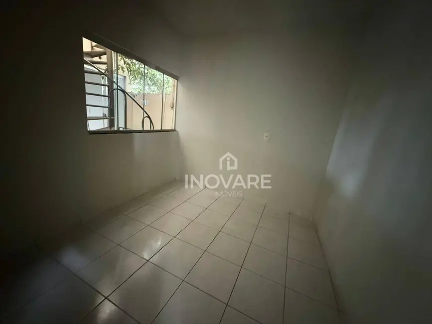 Apartamento com 3 quartos à venda e para alugar, 120m2 em Itumbiara - GO - imagem 8 Foto 8 de Apartamento com 3 quartos à venda e para alugar, 120m2 em Itumbiara - GO