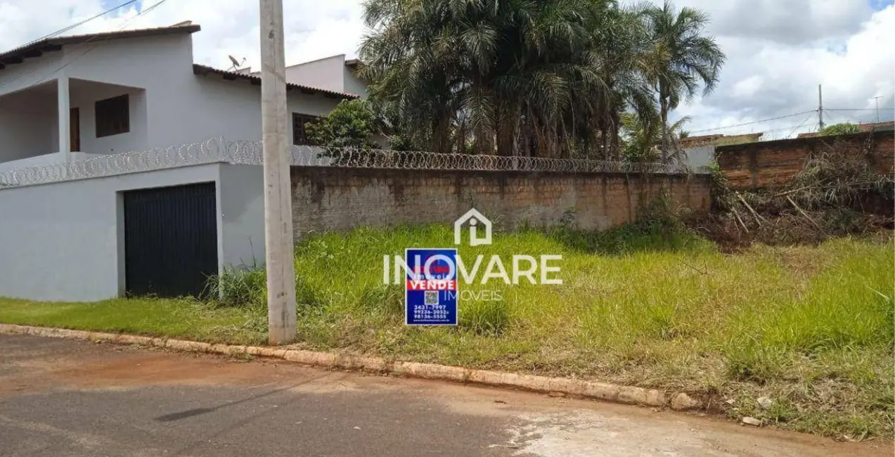 Foto 2 de Terreno / Lote à venda, 360m2 em Arapora - MG