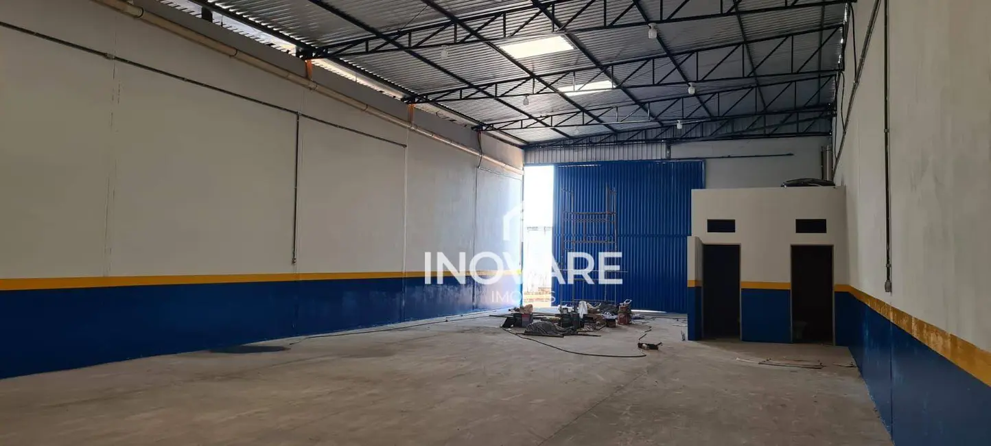Armazém / Galpão para alugar, 297m2 em Karfan, Itumbiara - GO - imagem 5 Foto 5 de Armazém / Galpão para alugar, 297m2 em Karfan, Itumbiara - GO