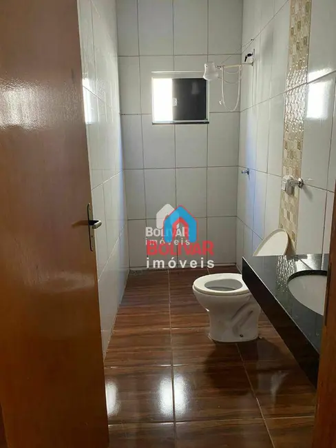 Casa com 2 quartos à venda, 200m2 em Itumbiara - GO - imagem 6 Foto 6 de Casa com 2 quartos à venda, 200m2 em Itumbiara - GO