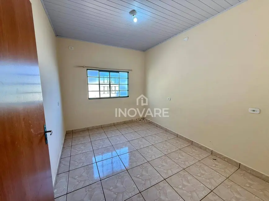 Foto 9 de Casa com 4 quartos à venda, 300m2 em Itumbiara - GO