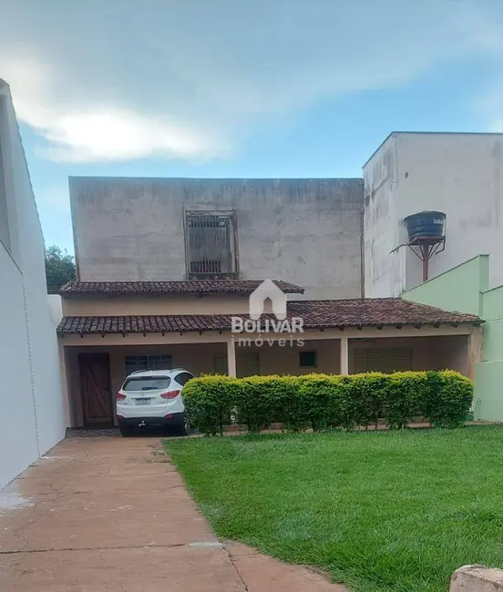 Foto 1 de Casa com 3 quartos à venda, 420m2 em Alto da Boa Vista, Itumbiara - GO