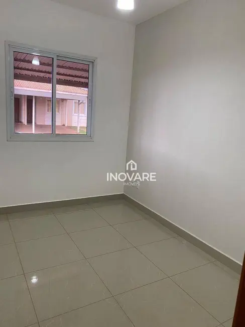 Casa de Condomínio com 3 quartos à venda, 140m2 em Arapora - MG - imagem 4 Foto 4 de Casa de Condomínio com 3 quartos à venda, 140m2 em Arapora - MG