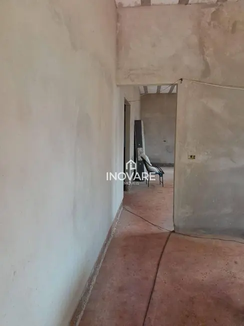 Sítio / Rancho com 3 quartos à venda, 2000m2 em Itumbiara - GO - imagem 5 Foto 5 de Sítio / Rancho com 3 quartos à venda, 2000m2 em Itumbiara - GO