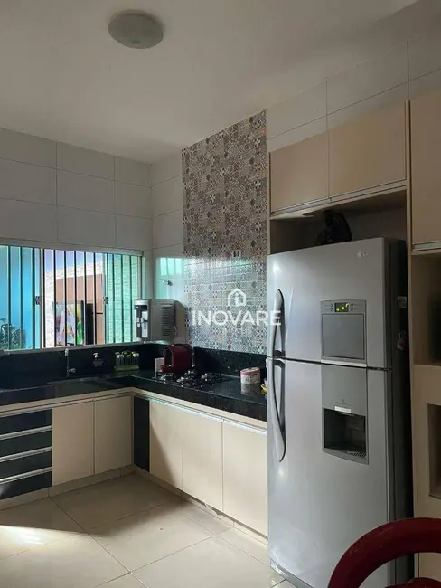 Casa com 3 quartos à venda, 200m2 em Itumbiara - GO - imagem 7 Foto 7 de Casa com 3 quartos à venda, 200m2 em Itumbiara - GO