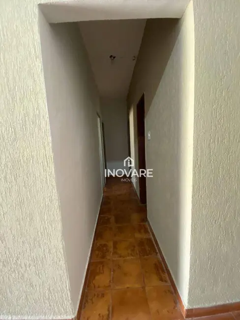 Casa com 3 quartos à venda, 375m2 em Arapora - MG - imagem 7 Foto 7 de Casa com 3 quartos à venda, 375m2 em Arapora - MG