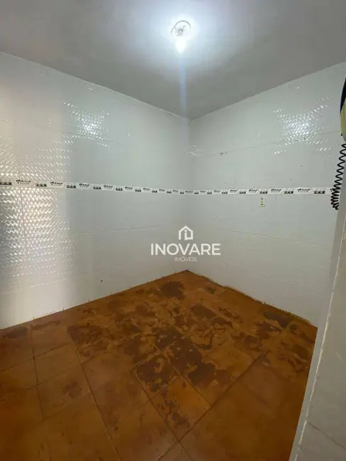 Casa com 3 quartos à venda, 375m2 em Arapora - MG - imagem 6 Foto 6 de Casa com 3 quartos à venda, 375m2 em Arapora - MG