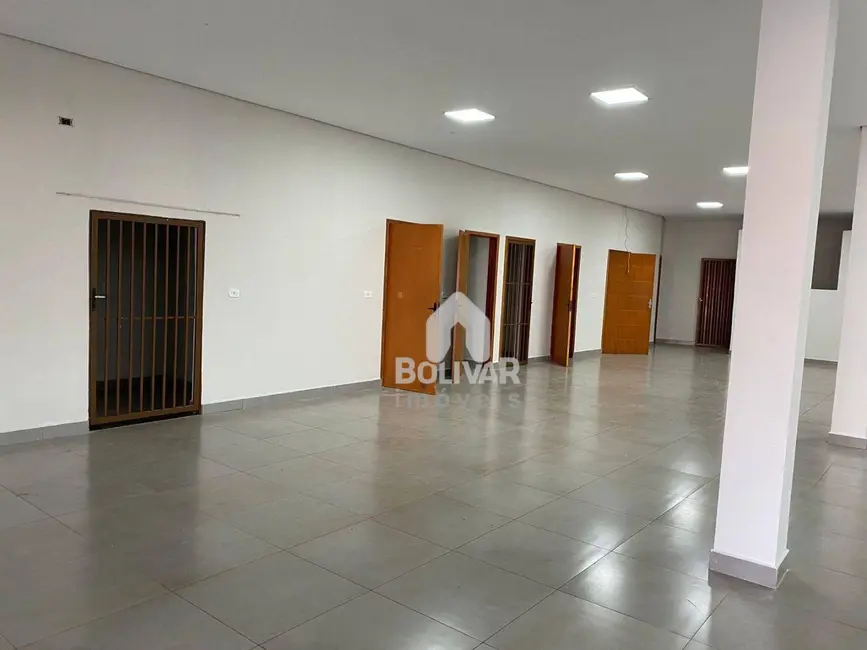 Foto 3 de Sala Comercial para alugar, 150m2 em Itumbiara - GO