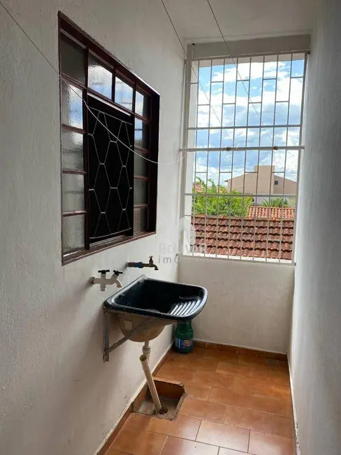 Apartamento com 3 quartos para alugar, 82m2 em Itumbiara - GO - imagem 7 Foto 7 de Apartamento com 3 quartos para alugar, 82m2 em Itumbiara - GO