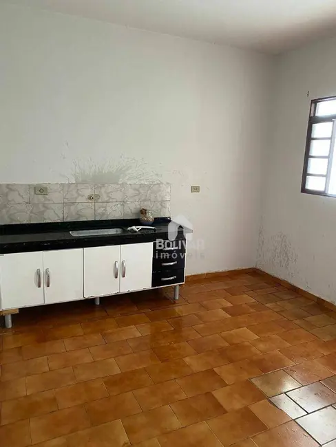 Apartamento com 3 quartos para alugar, 82m2 em Itumbiara - GO - imagem 6 Foto 6 de Apartamento com 3 quartos para alugar, 82m2 em Itumbiara - GO
