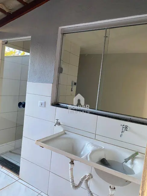 Foto 8 de Casa com 2 quartos para alugar, 360m2 em Jardim Liberdade, Itumbiara - GO