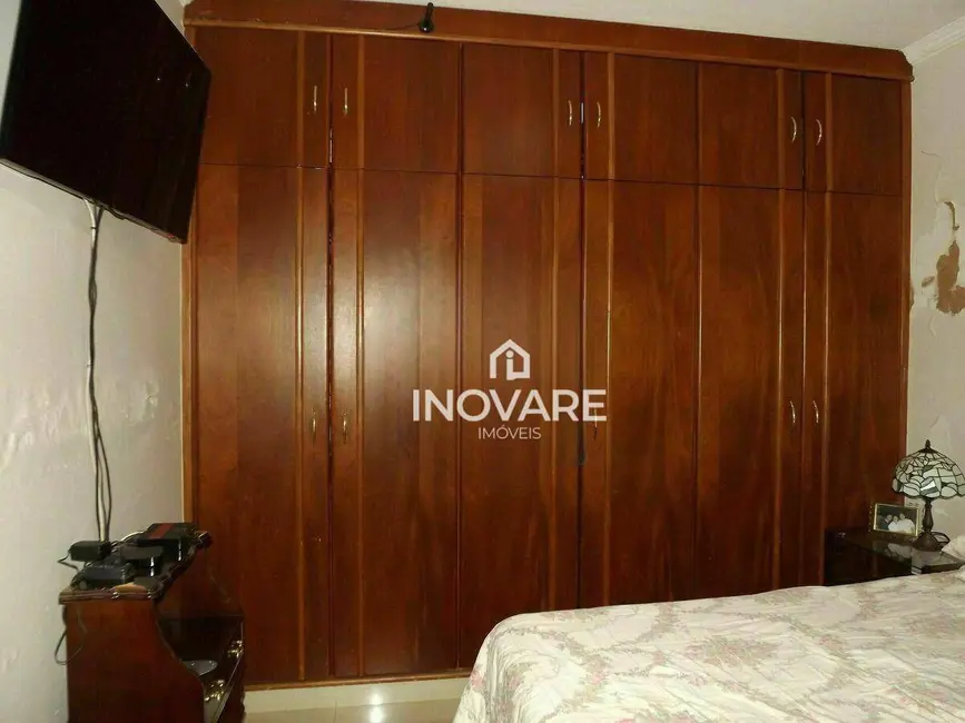 Foto 5 de Casa com 5 quartos à venda, 372m2 em Centro, Itumbiara - GO