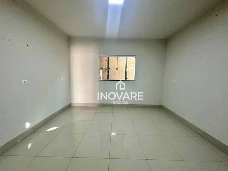 Casa com 4 quartos para alugar, 190m2 em Setor Novo Horizonte, Itumbiara - GO - imagem 7 Foto 7 de Casa com 4 quartos para alugar, 190m2 em Setor Novo Horizonte, Itumbiara - GO