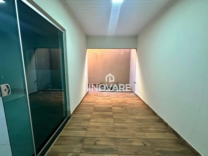 Casa com 4 quartos para alugar, 190m2 em Setor Novo Horizonte, Itumbiara - GO - imagem 9 Foto 9 de Casa com 4 quartos para alugar, 190m2 em Setor Novo Horizonte, Itumbiara - GO