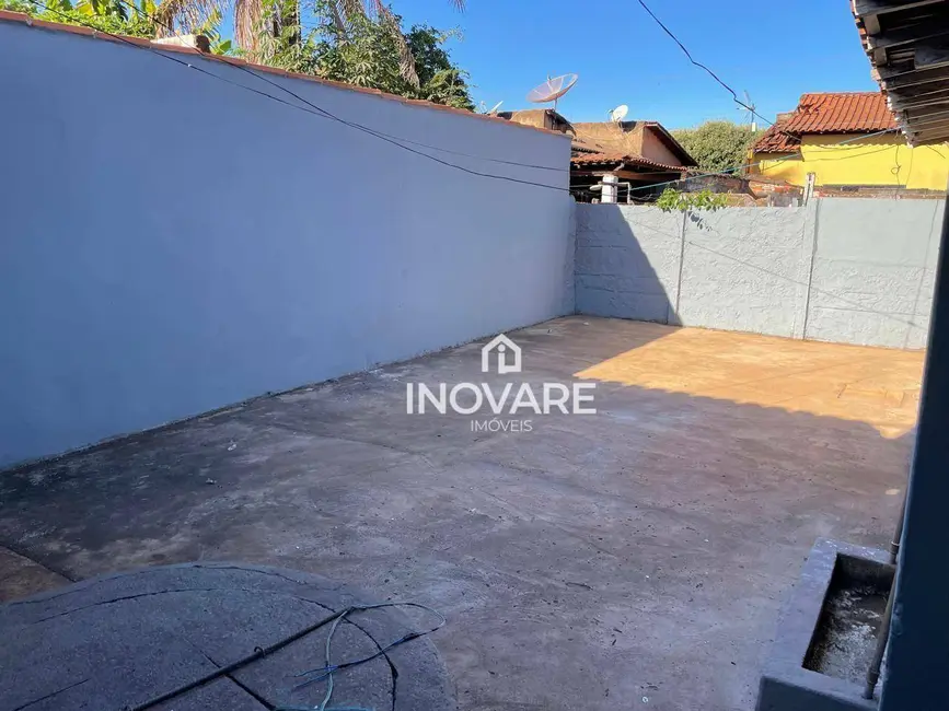 Foto 9 de Casa com 3 quartos para alugar, 360m2 em Jardim Leonora, Itumbiara - GO