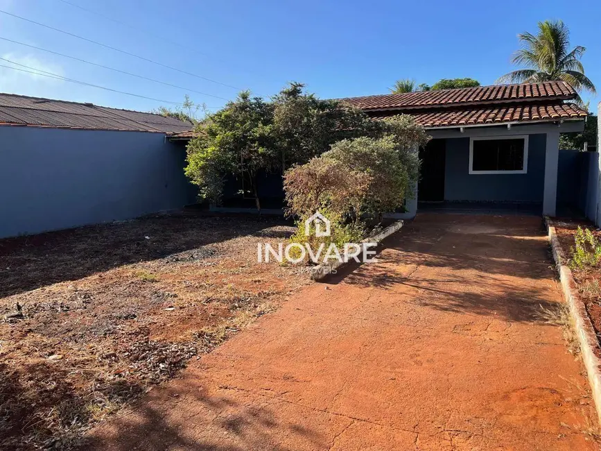 Foto 2 de Casa com 3 quartos para alugar, 360m2 em Jardim Leonora, Itumbiara - GO