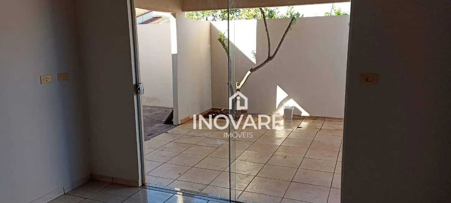 Foto 3 de Casa com 3 quartos à venda, 180m2 em Itumbiara - GO