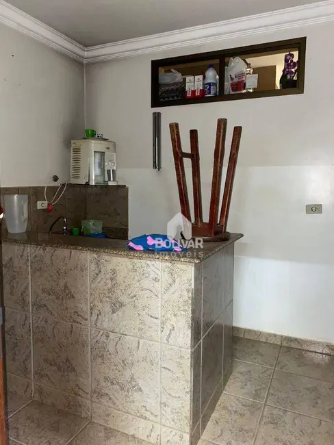 Sala Comercial para alugar, 190m2 em Itumbiara - GO - imagem 7 Foto 7 de Sala Comercial para alugar, 190m2 em Itumbiara - GO