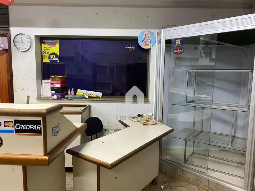 Sala Comercial para alugar, 190m2 em Itumbiara - GO - imagem 5 Foto 5 de Sala Comercial para alugar, 190m2 em Itumbiara - GO