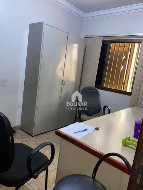 Sala Comercial para alugar, 190m2 em Itumbiara - GO - imagem 8 Foto 8 de Sala Comercial para alugar, 190m2 em Itumbiara - GO