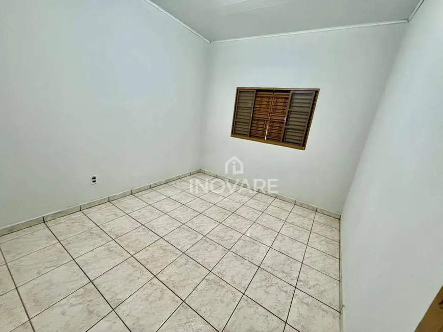 Foto 8 de Casa com 3 quartos à venda, 360m2 em Itumbiara - GO